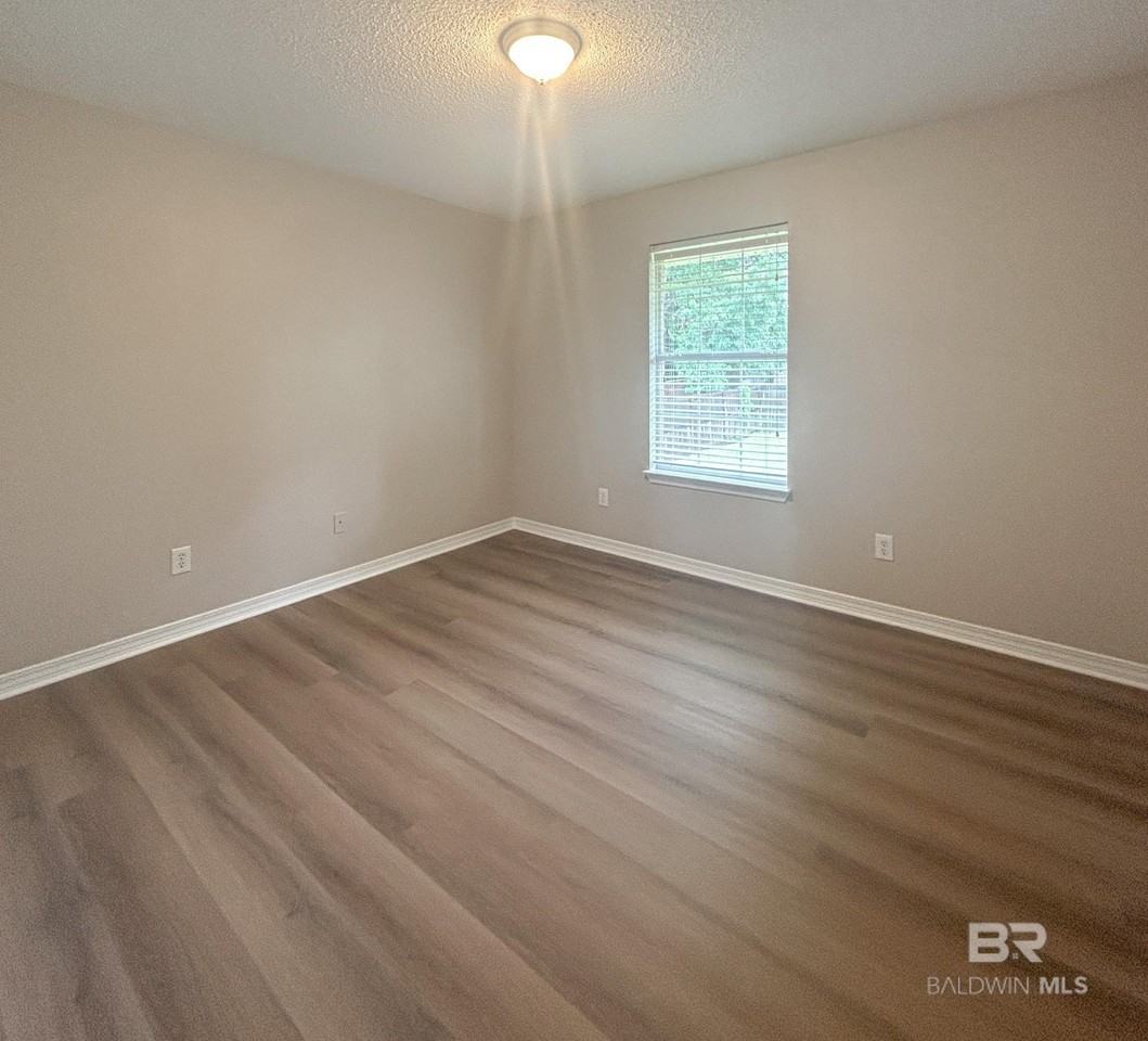 11730 Madrone Ln - Photo 5 of 14