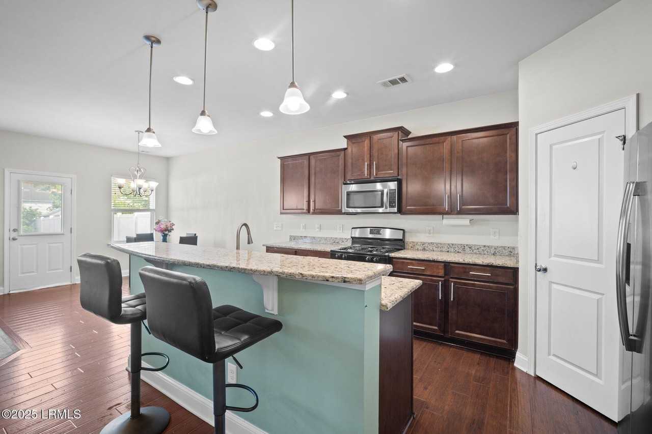 13 Brasstown Way - Photo 6 of 40