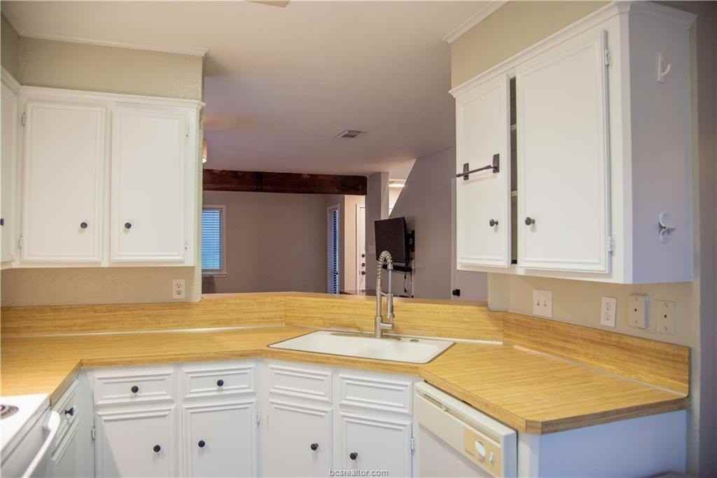 1328 Airline Dr - Photo 7 of 18