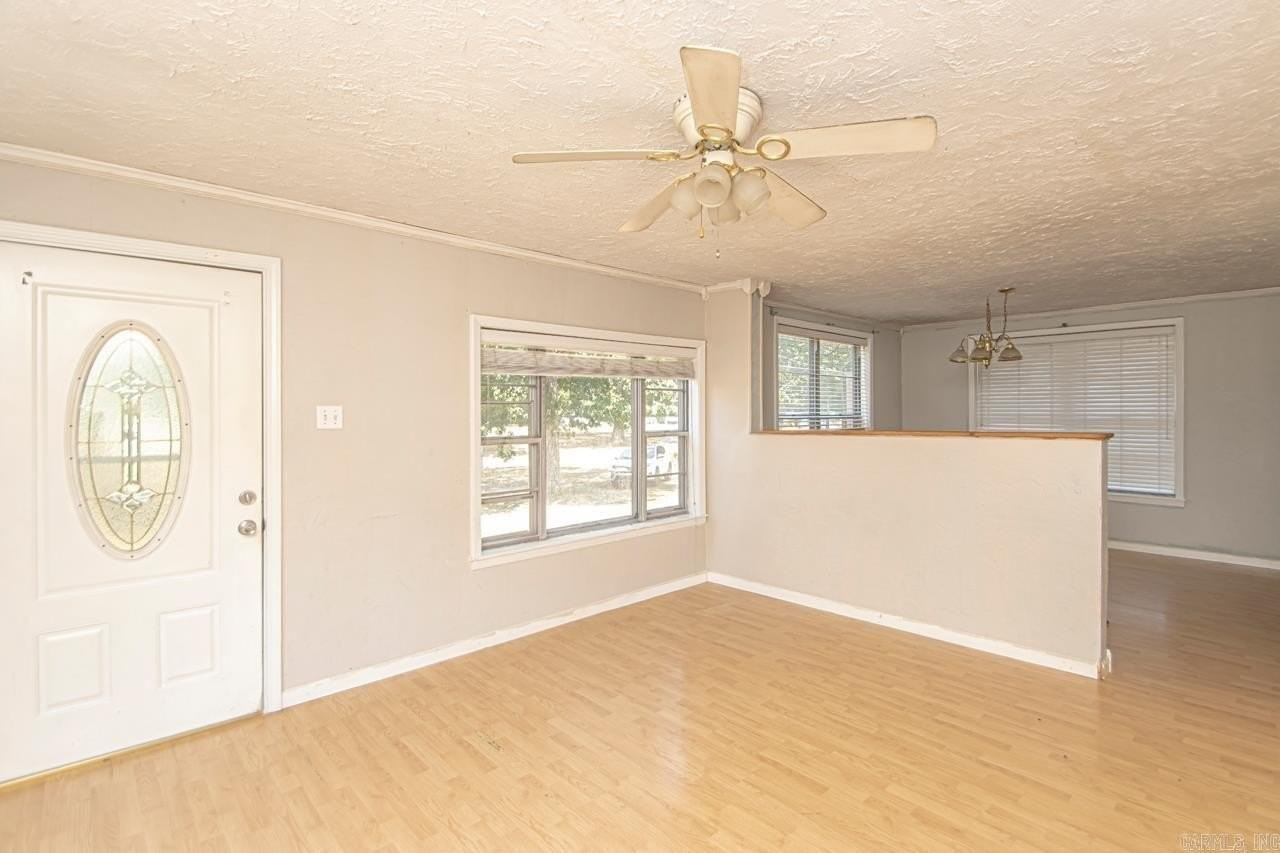 22933 N Sardis Rd - Photo 3 of 14