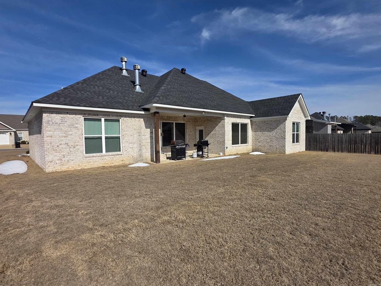 709 Dawsons Pointe Ave - Photo 4 of 5