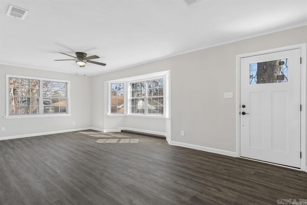 2014 W Lakeview - Photo 6 of 50