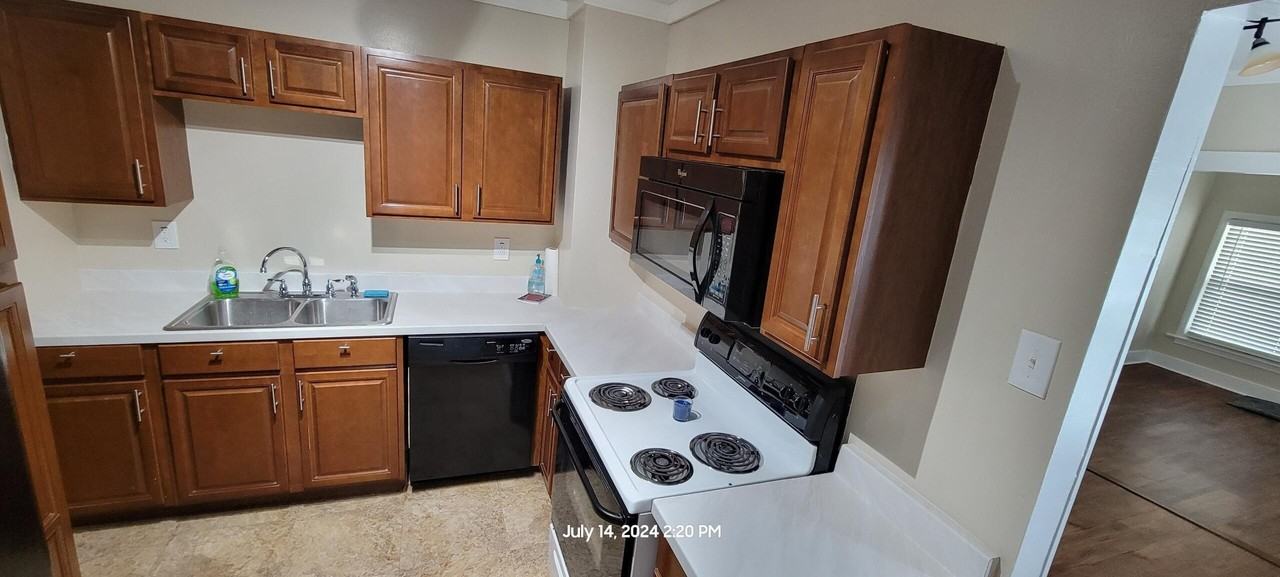 816 Indian Ave - Photo 7 of 19