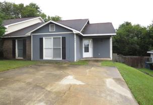 900 Arlington Dr - Photo 1 of 1