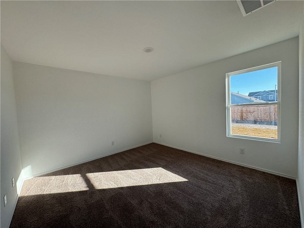 2714 Martell St - Photo 6 of 12