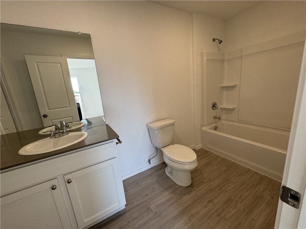 2714 Martell St - Photo 7 of 12