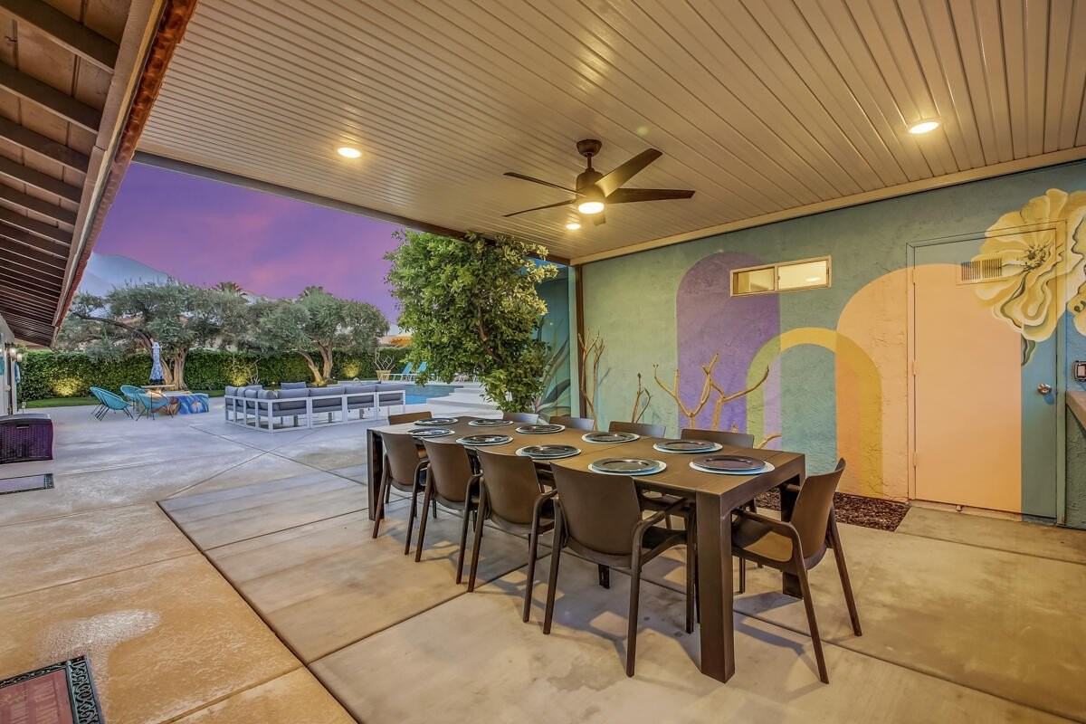 2230 Tamarisk Rd - Photo 7 of 50