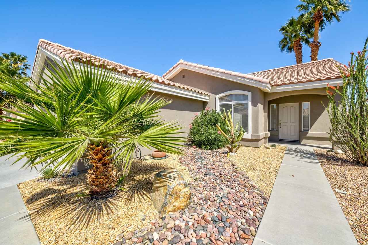 78938 Waterford Ln - Photo 3 of 50