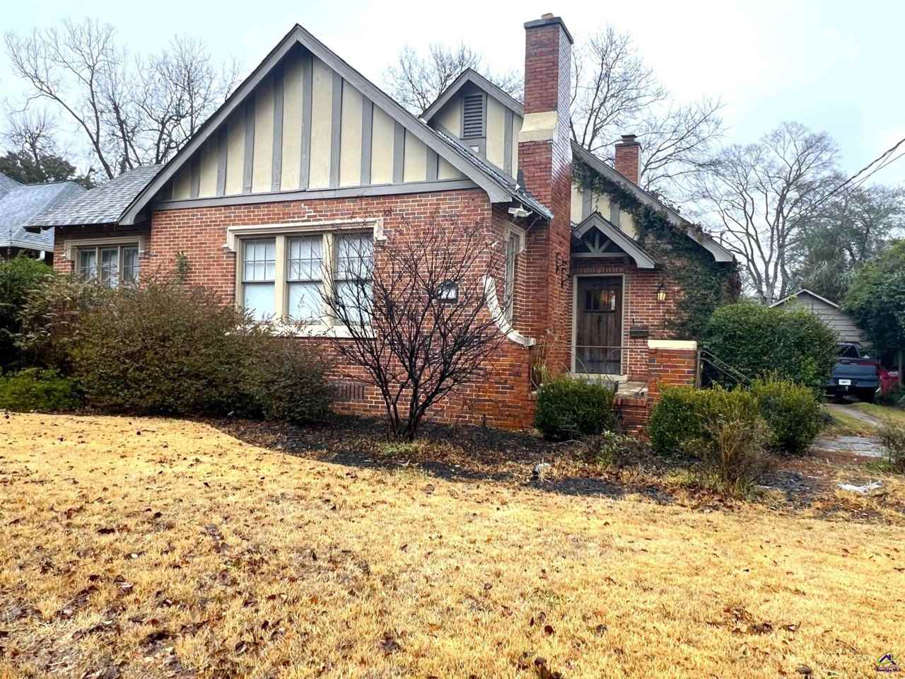 171 Calloway Dr - Photo 2 of 37