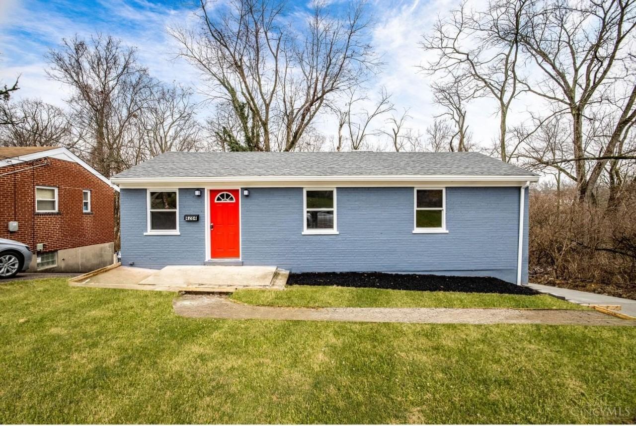 4284 Foley Rd - Photo 2 of 34