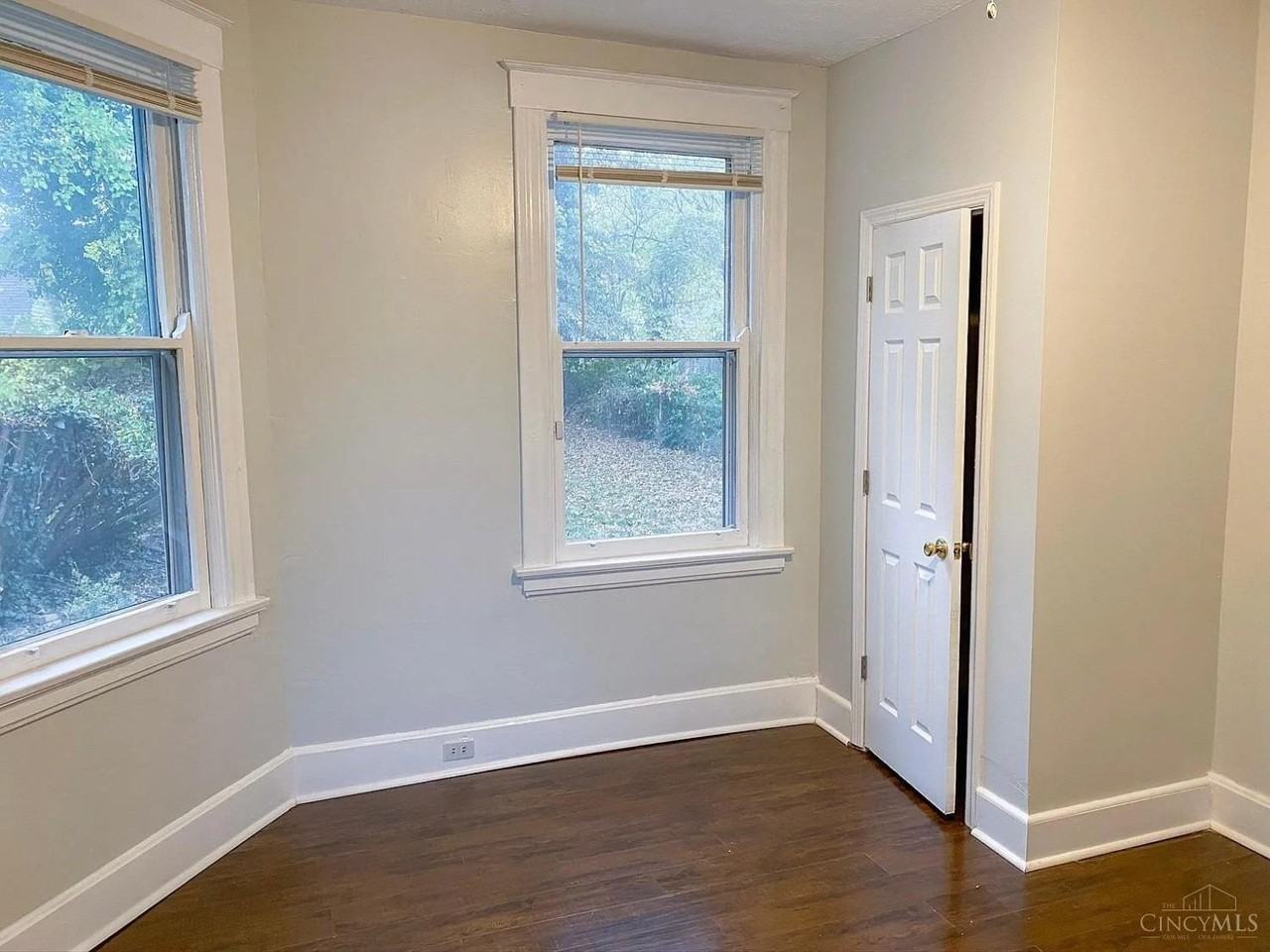 4133 Huston Ave - Photo 3 of 12