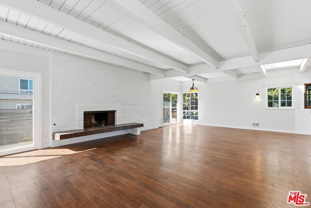 3900 Pacific Ave Apt 1 #1 - Photo 4 of 37