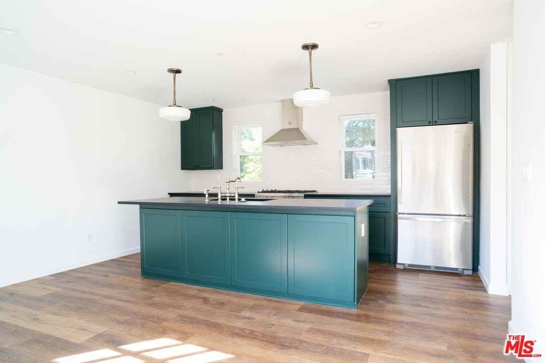 401 Firmin St - Photo 2 of 7