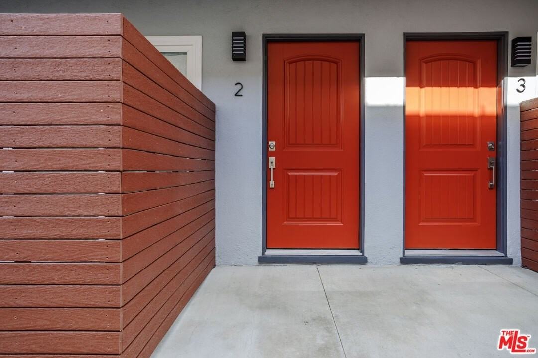 1116 San Rafael Ave Apt 2 #2 - Photo 3 of 16