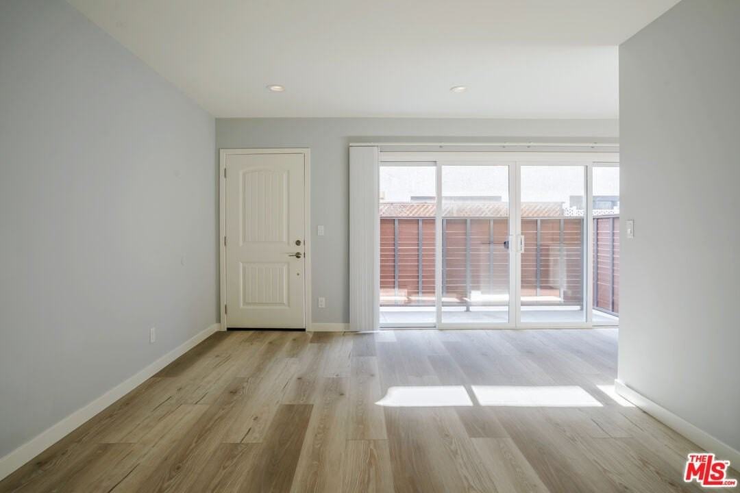 1116 San Rafael Ave Apt 2 #2 - Photo 5 of 16