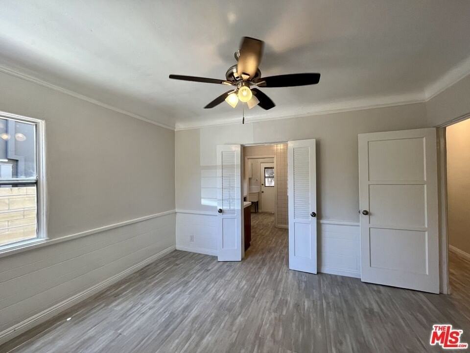 1807 S Redondo Blvd unit: Lower - Photo 3 of 22