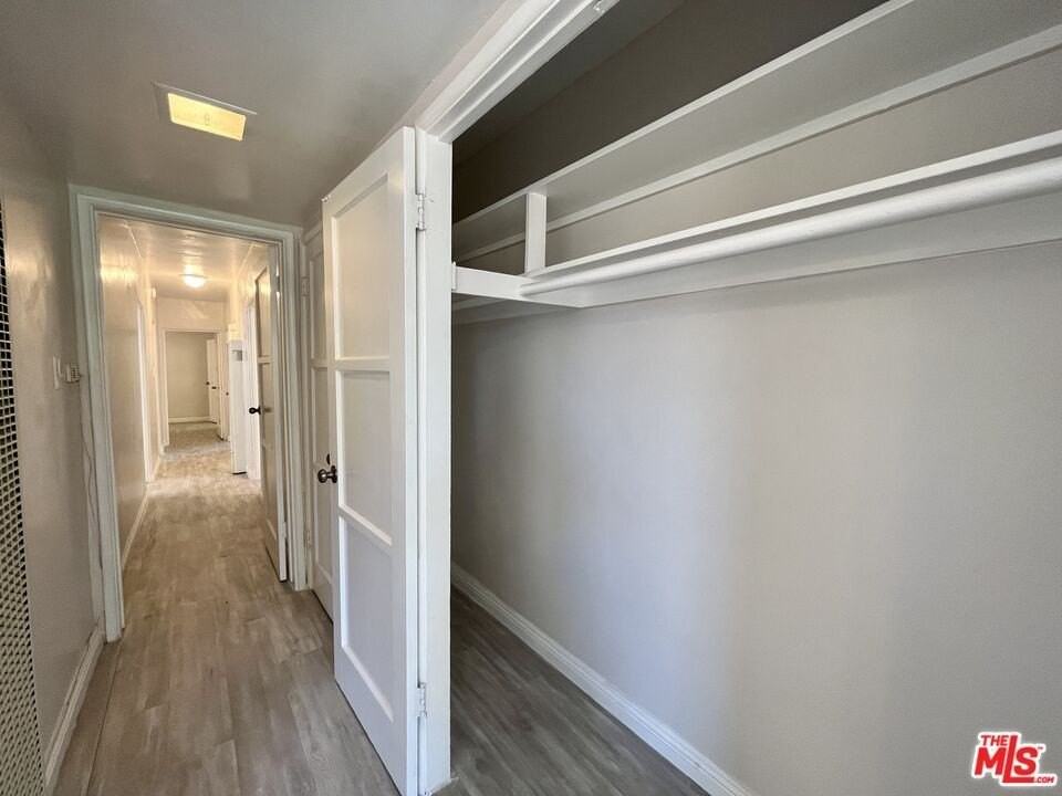 1807 S Redondo Blvd unit: Lower - Photo 7 of 22