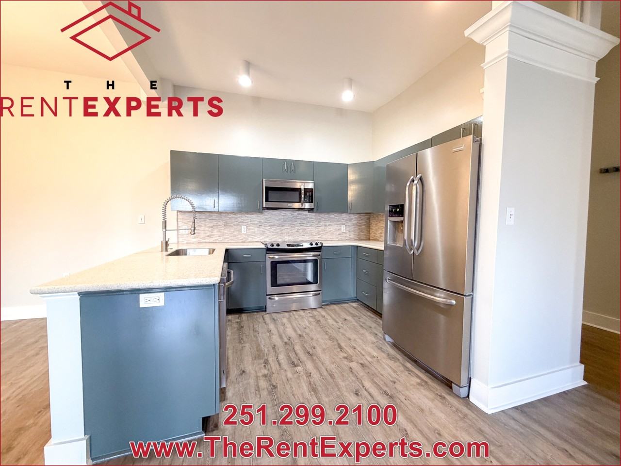 360 Dauphin Street - Photo 4 of 13