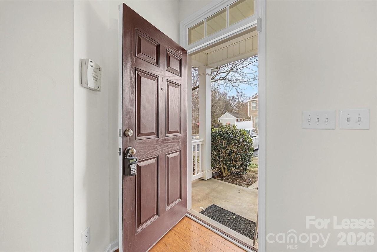 7371 Laurel Valley Rd Unit 212 #212 - Photo 3 of 28