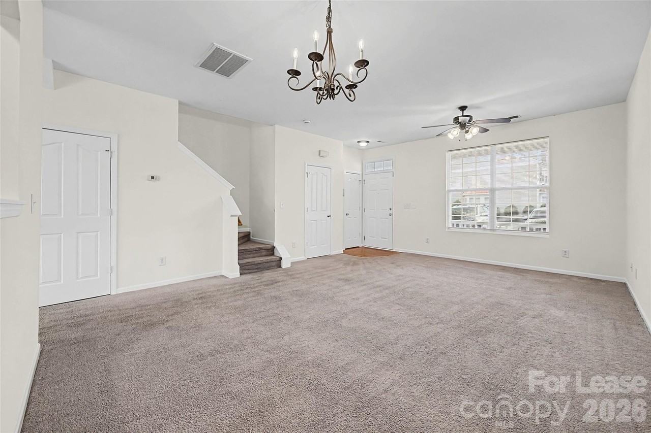 7371 Laurel Valley Rd Unit 212 #212 - Photo 4 of 28