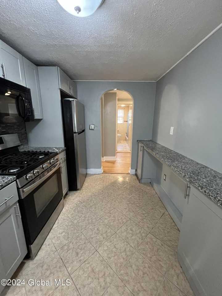 70 Beverly Ave Unit 1 #1 - Photo 7 of 12