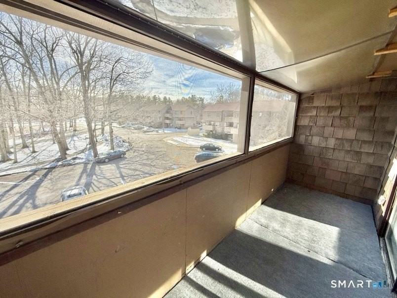 164 Towne House Rd Unit 164 #164 - Photo 4 of 11