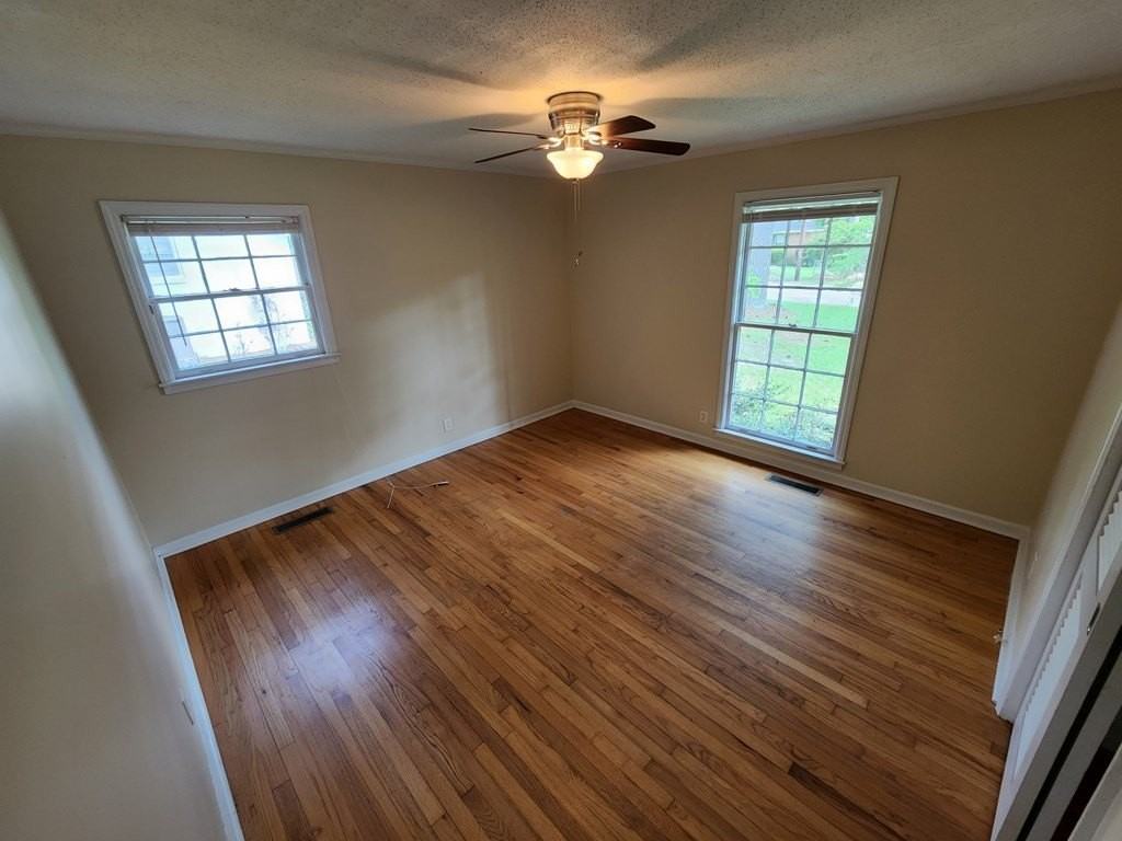 1506 Randall Rd - Photo 7 of 7