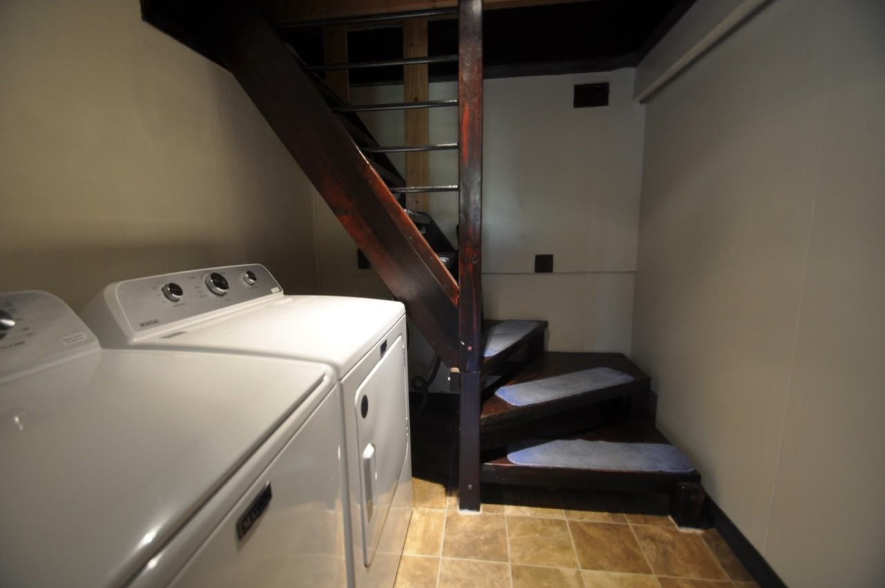 1835 5th Street - Photo 7 of 11