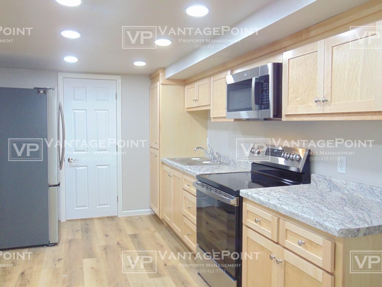 503 North Broadway - Photo 5 of 15