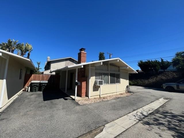 2316 Santa Ana Avenue - Photo 2 of 10