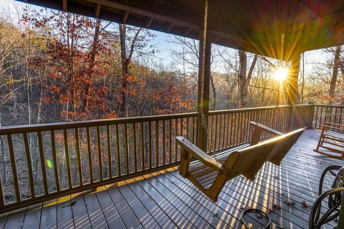 163 Sequoia Trce - Photo 2 of 33