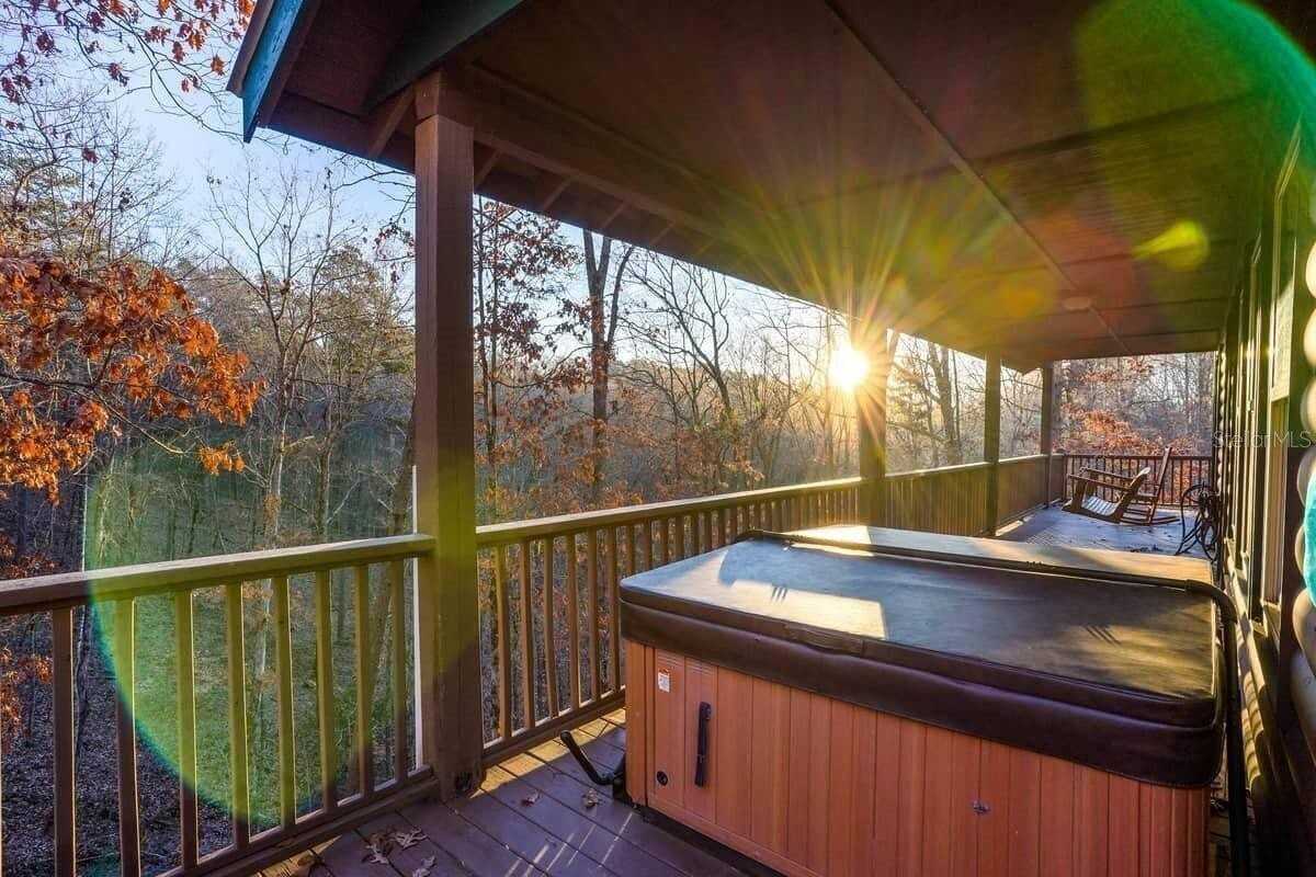 163 Sequoia Trce - Photo 3 of 33