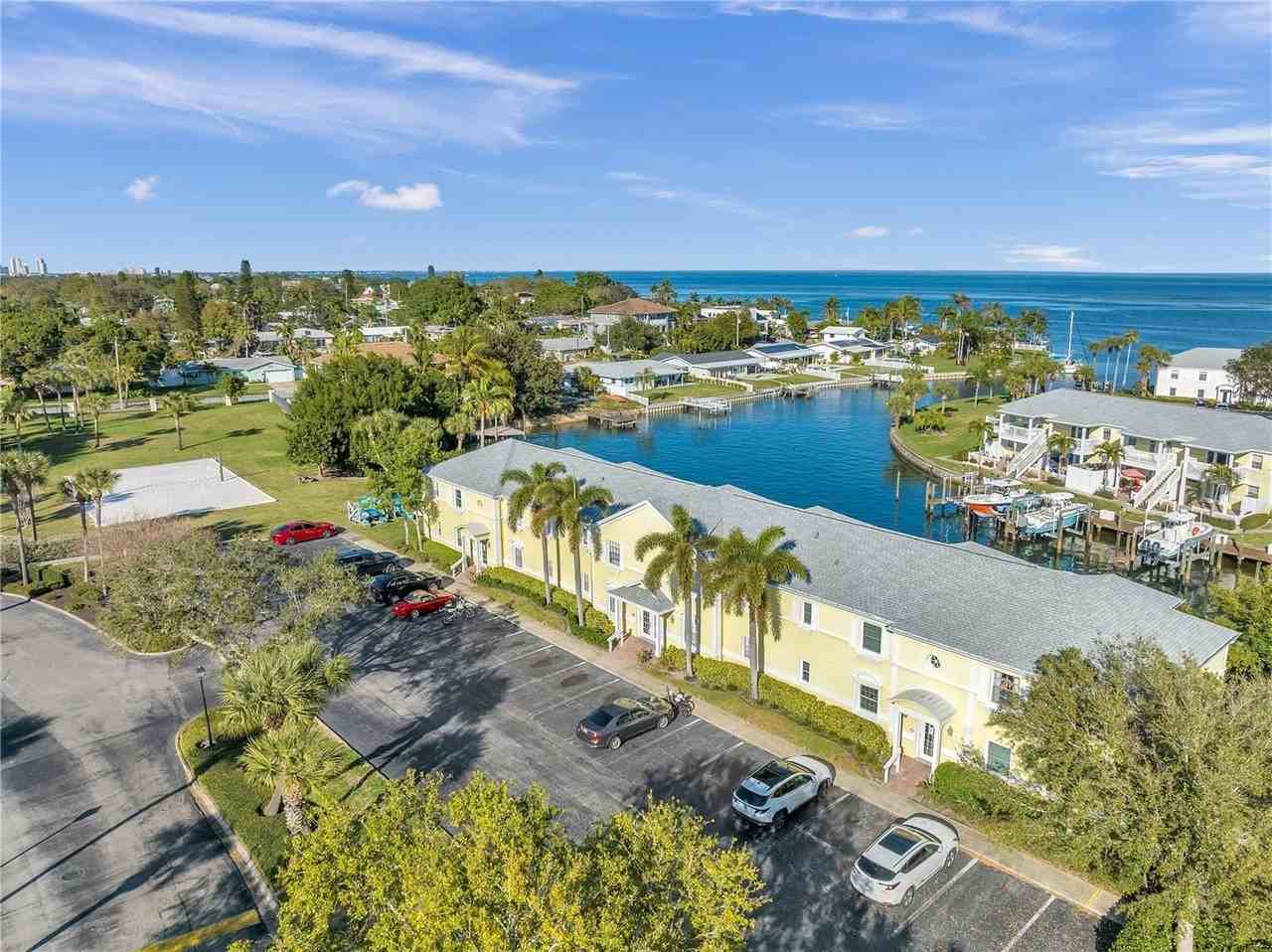 4728 Beach Dr Se - Photo 3 of 50