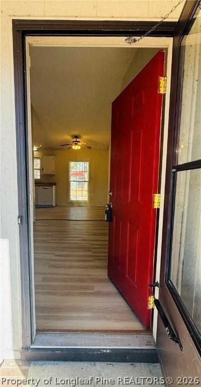 129 Deerfield Dr - Photo 2 of 17