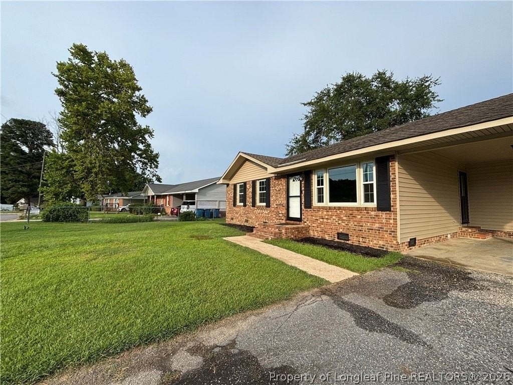 107 Mars Dr - Photo 3 of 33