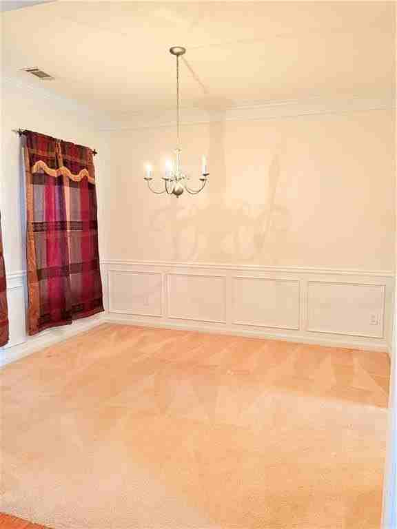 549 Granite Ct - Photo 2 of 10