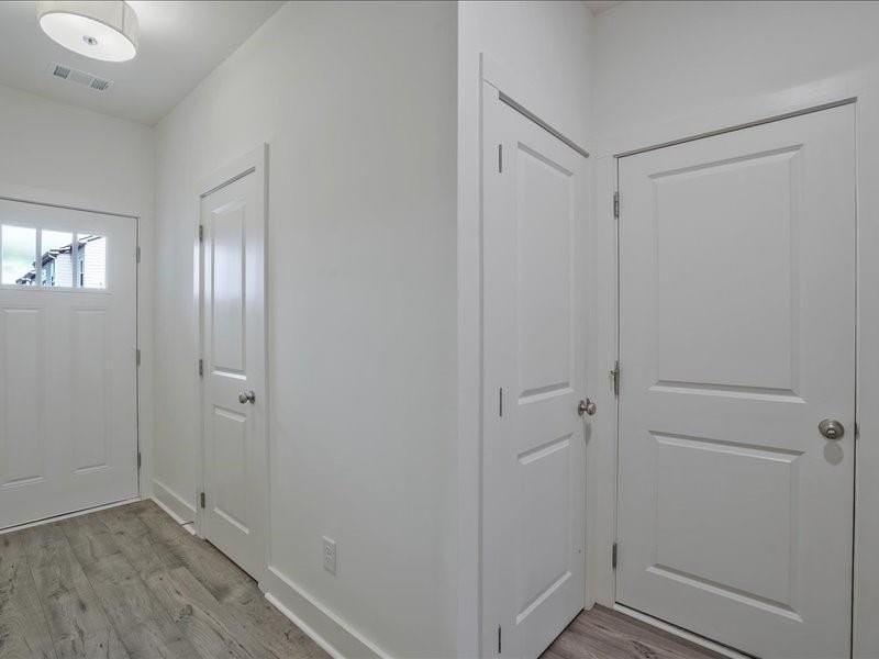 6413 Shalks Crossing Dr - Photo 6 of 27