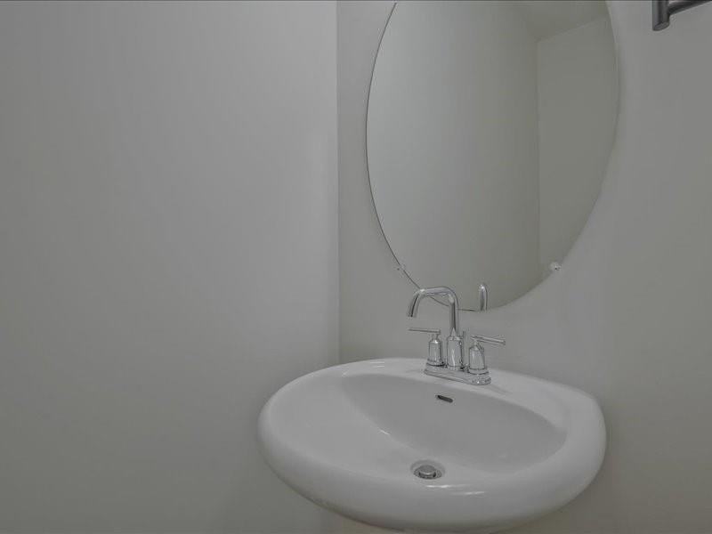 6413 Shalks Crossing Dr - Photo 7 of 27