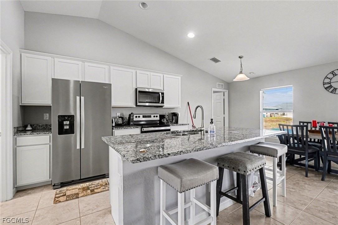 3217 Nw 3rd Ave - Photo 5 of 15