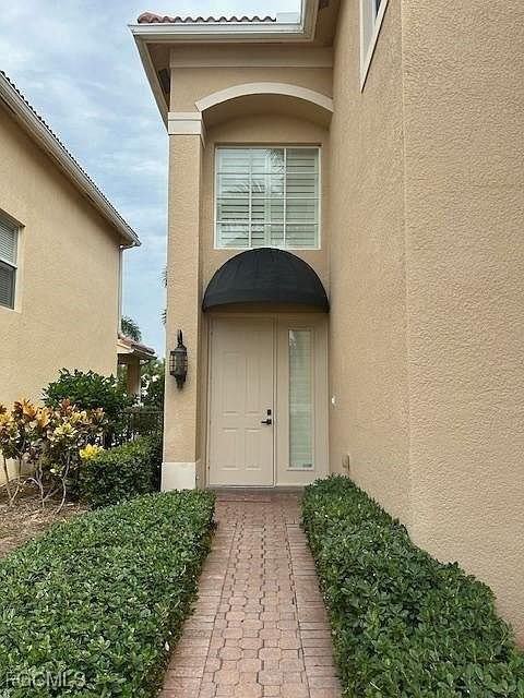 10313 Longleaf Pine Ct - Photo 2 of 28