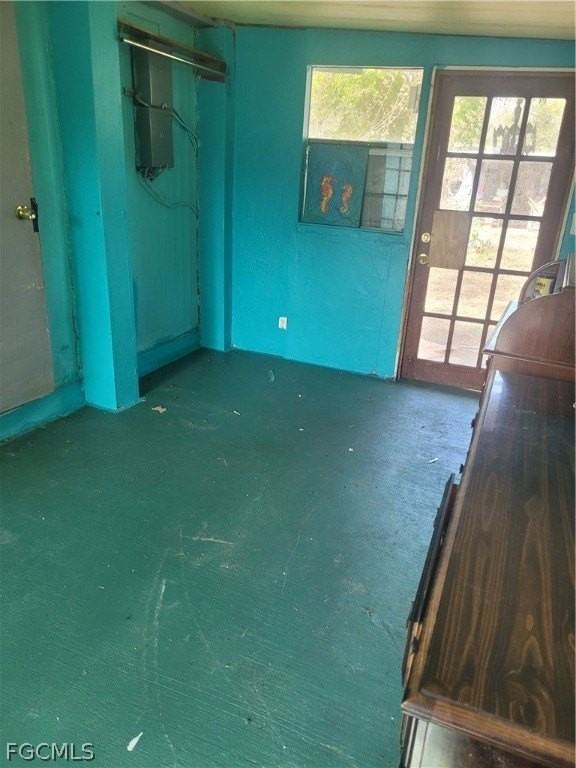 8230 Tolles Dr - Photo 4 of 13