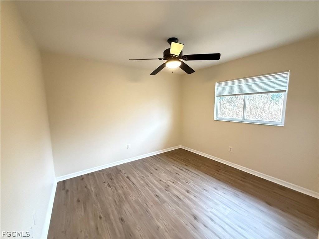 2217 Leda Ave S - Photo 6 of 10