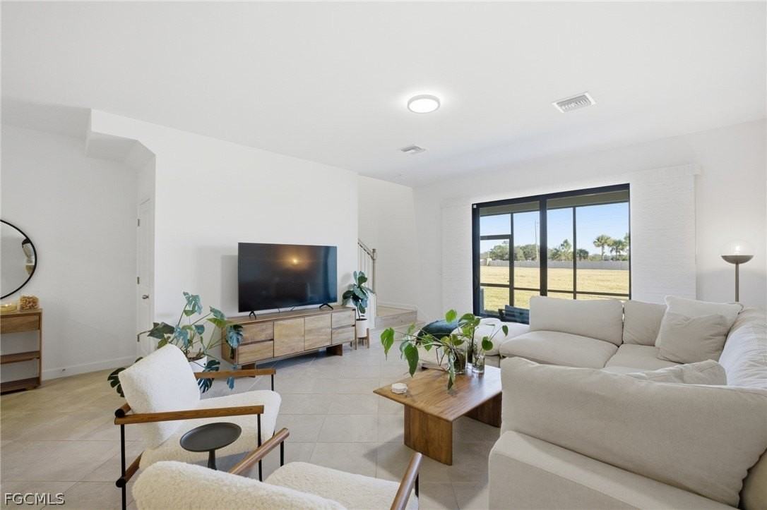 14303 Pine Lodge Ln - Photo 3 of 50