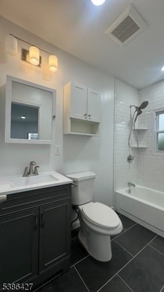 184 Hickory St #1 - Photo 7 of 14