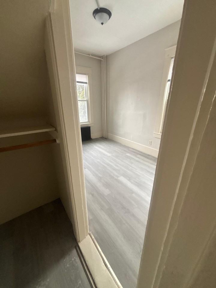 12 Pleasant Street - Photo 2 of 10