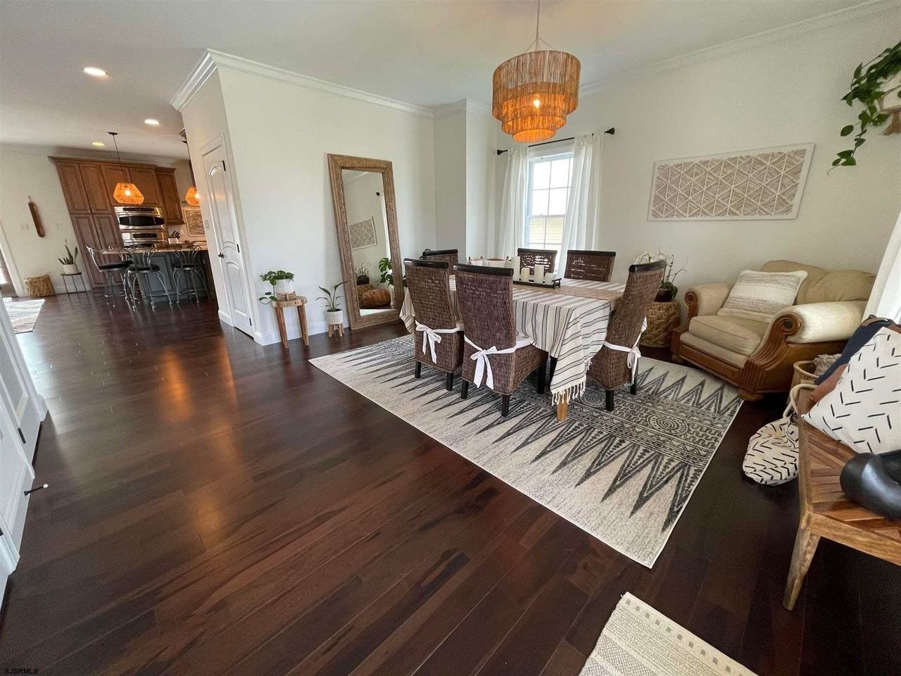 506 N Cornwall Ave - Photo 7 of 22