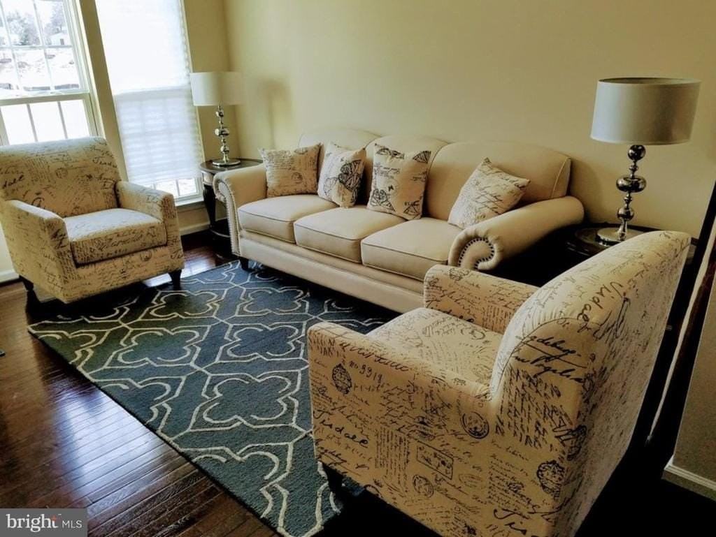 135 Briarwood Ln - Photo 6 of 15