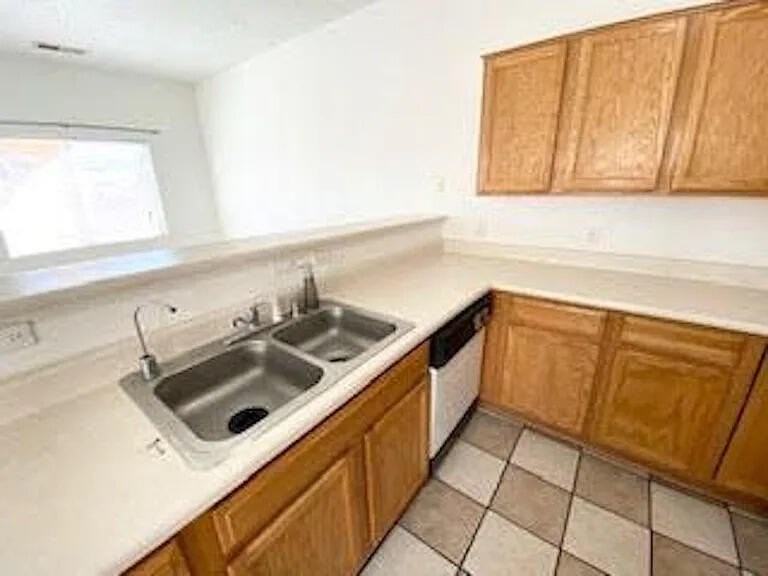 7176 Husky Dr Ne - Photo 7 of 16