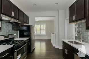 1952 W Nelson St #1 - Photo 1 of 1