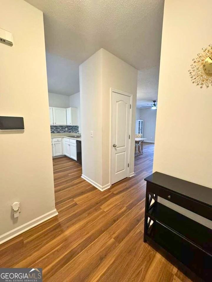 1748 Broad River Rd - Photo 4 of 20